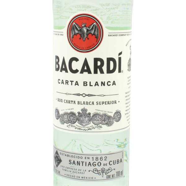 Bacardi Carta Blanca 700 ml - Imagen 2