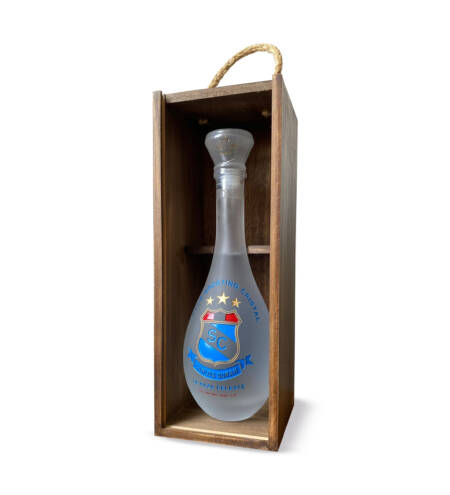 Pisco Mosto Verde Acholado Sporting Cristal 500 ML | Botella Personalizada + Caja de Pino